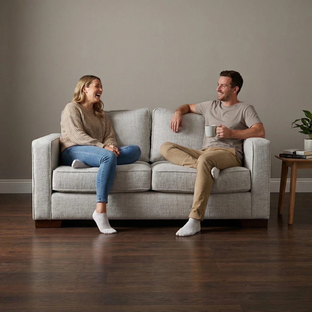 127520-Love-Seat-Corina-ambientadauso-04-1.webp Love Seat Corina - ambientada en uso