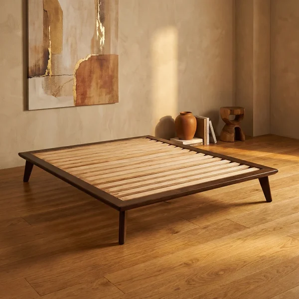 Base Queen Size Hermes Tabaco - foto ambientada